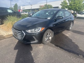Used 2017 Hyundai Elantra SE image 1
