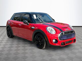 Used 2015 MINI Cooper S image 1