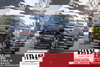 Used 2018 GMC Acadia Denali w/ Technology Package image 1