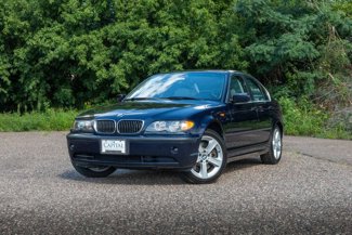 Used 2004 BMW 330xi Sedan image 1