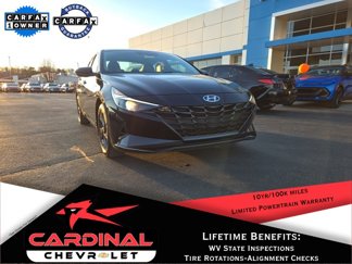 Used 2023 Hyundai Elantra SEL image 1