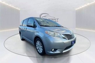 Used 2014 Toyota Sienna Limited image 1