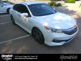 Used 2017 Honda Accord Sport image 1