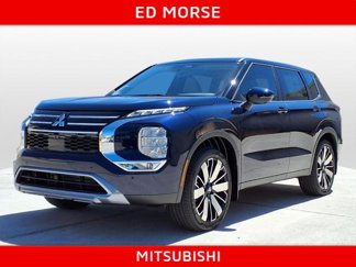 New 2025 Mitsubishi Outlander SE image 1
