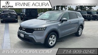 Used 2023 Kia Sorento LX image 1