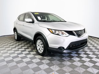 Used 2018 Nissan Rogue Sport S image 1