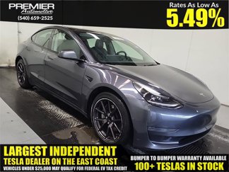 Used 2022 Tesla Model 3 Standard Range image 1