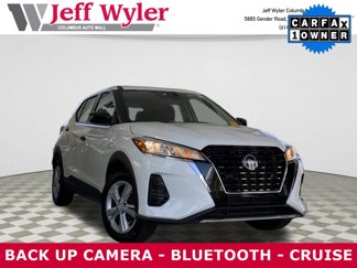 Used 2023 Nissan Kicks S image 1