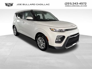 Used 2022 Kia Soul LX image 1