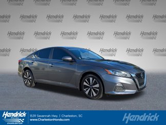 Used 2021 Nissan Altima 2.5 SV image 1