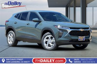 New 2025 Chevrolet Trax LS w/ LS Convenience Package image 1
