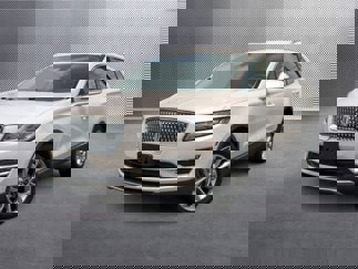 Used 2019 Lincoln MKC Select w/ Select Plus Package image 1