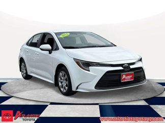 Certified 2024 Toyota Corolla LE image 1