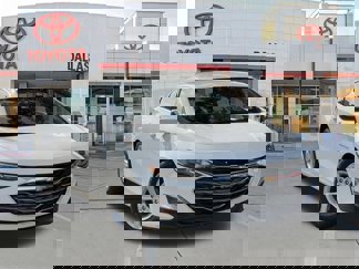Used 2023 Chevrolet Malibu LT image 1