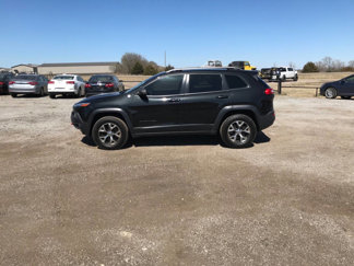 Used 2015 Jeep Cherokee Trailhawk w/ Comfort/Convenience Group image 1