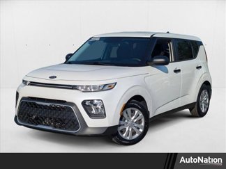 Used 2020 Kia Soul LX image 1