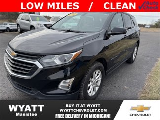 Used 2018 Chevrolet Equinox LT image 1