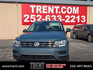 Used 2020 Volkswagen Tiguan SE image 1
