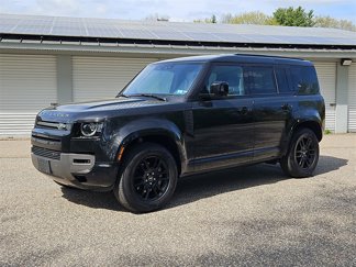 Used 2022 Land Rover Defender 110 X-Dynamic SE image 1