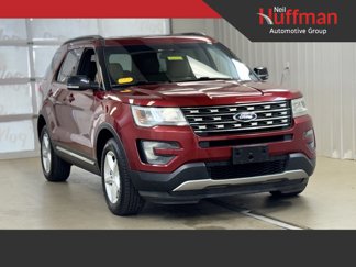 Used 2016 Ford Explorer XLT image 1