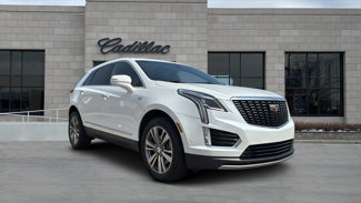 Used 2020 Cadillac XT5 Premium Luxury image 1