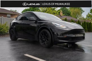 Used 2021 Tesla Model Y Long Range image 1