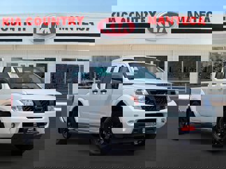 Used 2021 Nissan Frontier SV w/ Midnight Edition Floor Mats image 1
