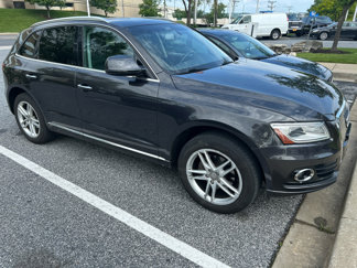 Used 2017 Audi Q5 2.0T Premium Plus w/ Technology Package image 1