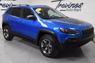 Used 2019 Jeep Cherokee Trailhawk w/ Comfort/Convenience Group image 1