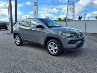 Used 2023 Jeep Compass Sport image 1