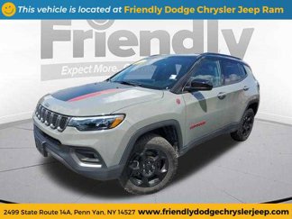 Used 2023 Jeep Compass Trailhawk w/ Trailhawk Elite Group image 1