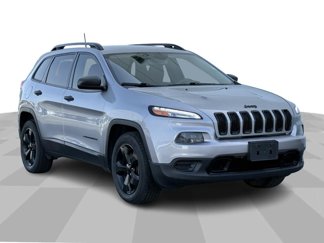 Used 2016 Jeep Cherokee Sport image 1