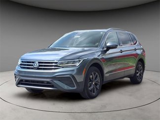 Used 2022 Volkswagen Tiguan SE image 1