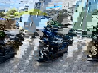 Used 2021 Toyota RAV4 XLE image 1