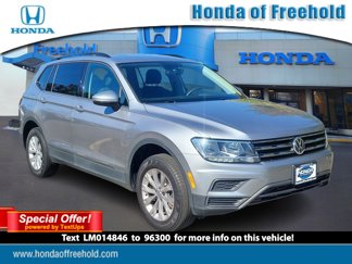 Used 2020 Volkswagen Tiguan S image 1