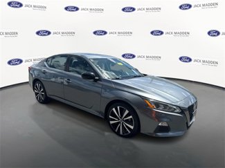 Used 2021 Nissan Altima 2.5 SR w/ SR Premium Package image 1