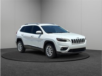 Used 2019 Jeep Cherokee Latitude w/ Popular Appearance Group image 1