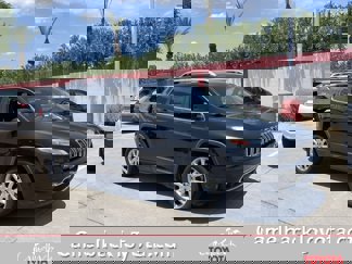 Used 2014 Jeep Cherokee Limited image 1