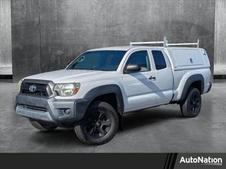 Used 2015 Toyota Tacoma PreRunner image 1