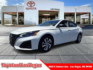 Used 2024 Nissan Altima 2.5 S image 1