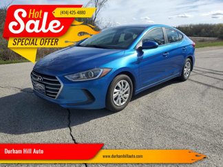 Used 2017 Hyundai Elantra SE image 1