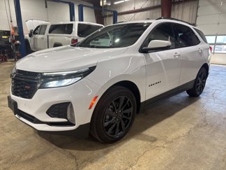 Used 2022 Chevrolet Equinox RS w/ Infotainment Package image 1