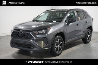 Used 2021 Toyota RAV4 LE image 1