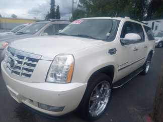 Used 2007 Cadillac Escalade ESV AWD w/ Information Package image 1