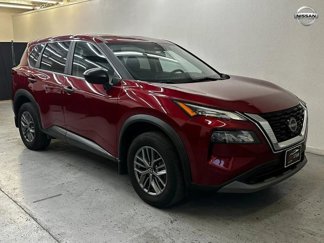 Used 2023 Nissan Rogue S image 1