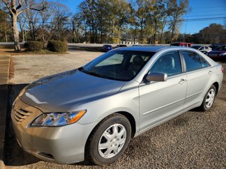 Used 2007 Toyota Camry LE image 1