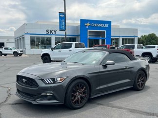 Used 2017 Ford Mustang Premium image 1