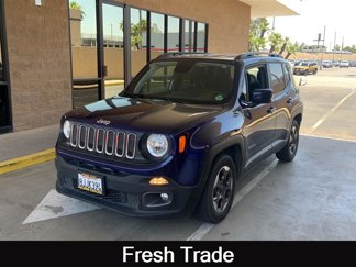 Used 2018 Jeep Renegade Latitude image 1