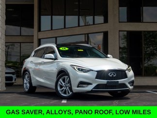 Used 2018 INFINITI QX30 Premium w/ Cargo Package image 1