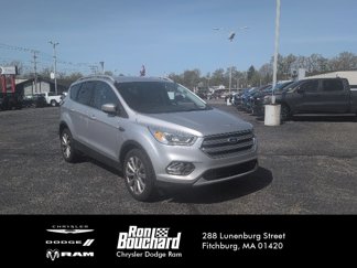 Used 2017 Ford Escape Titanium image 1